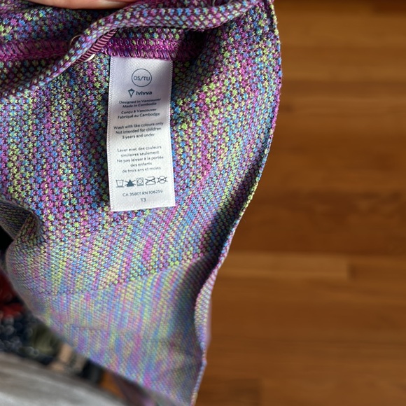 Ivivva Purple Circle Scarf - Picture 4 of 4